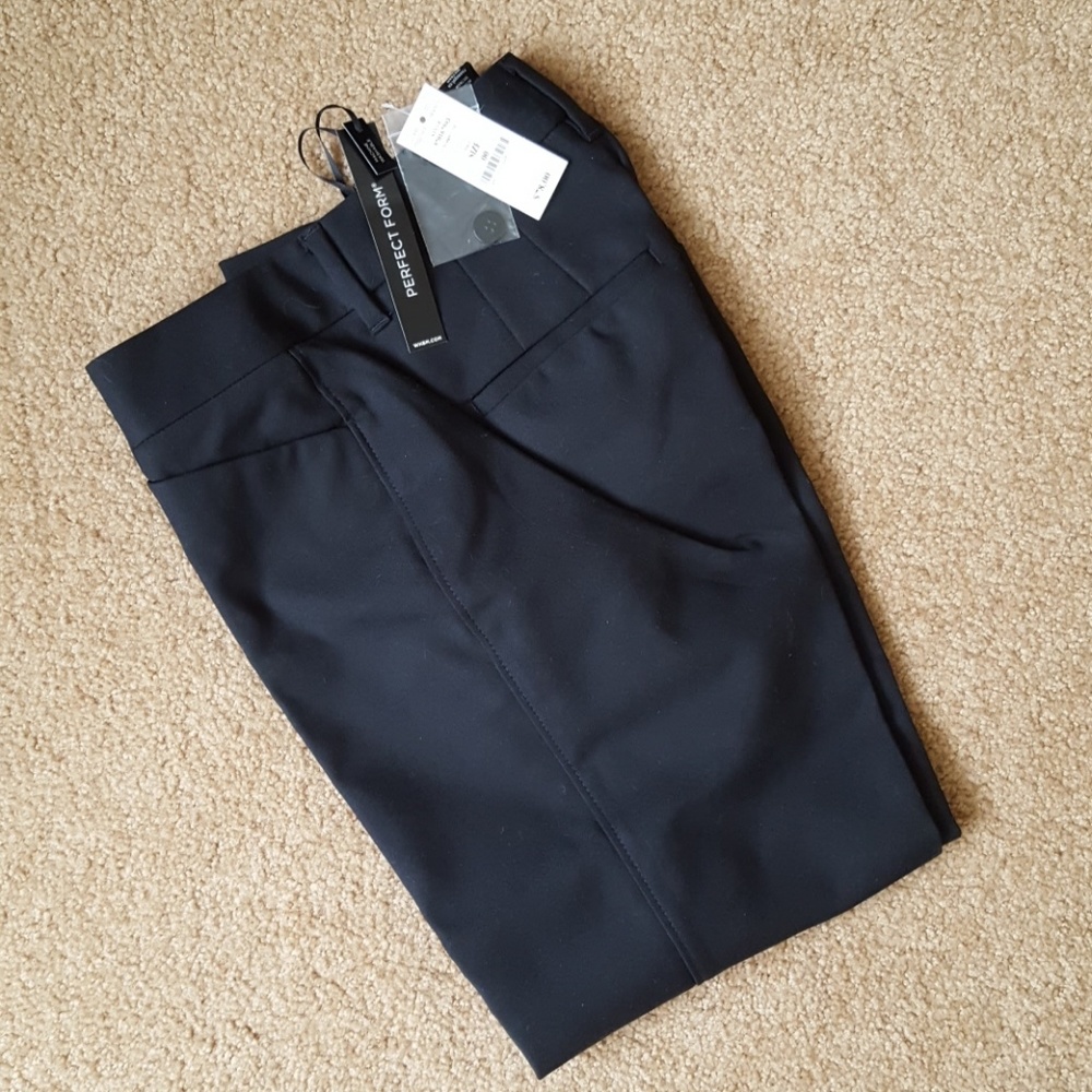 WHBM Perfect Form Straight Crop Pants